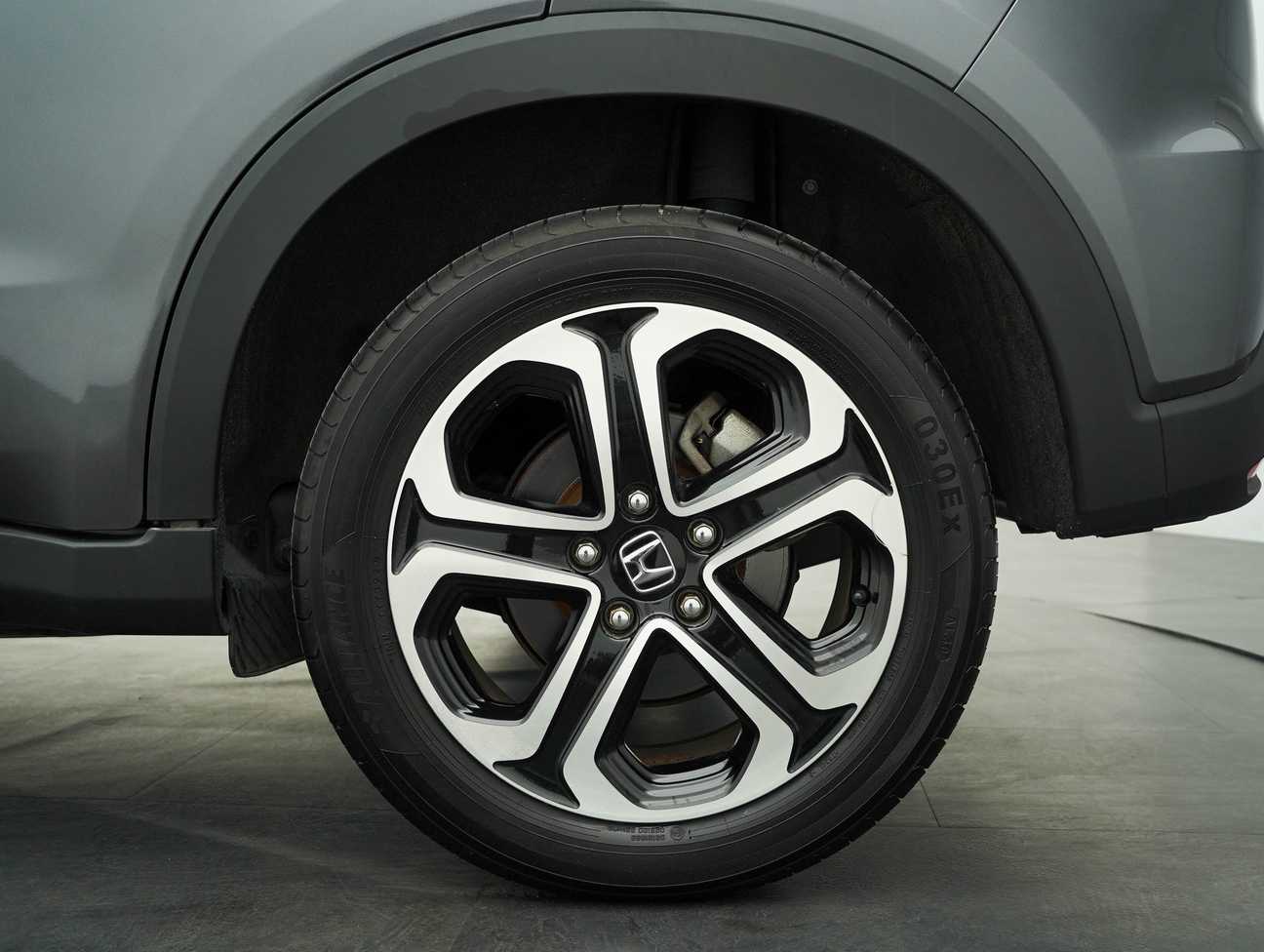 used 2016 Honda HR-V V 1.8