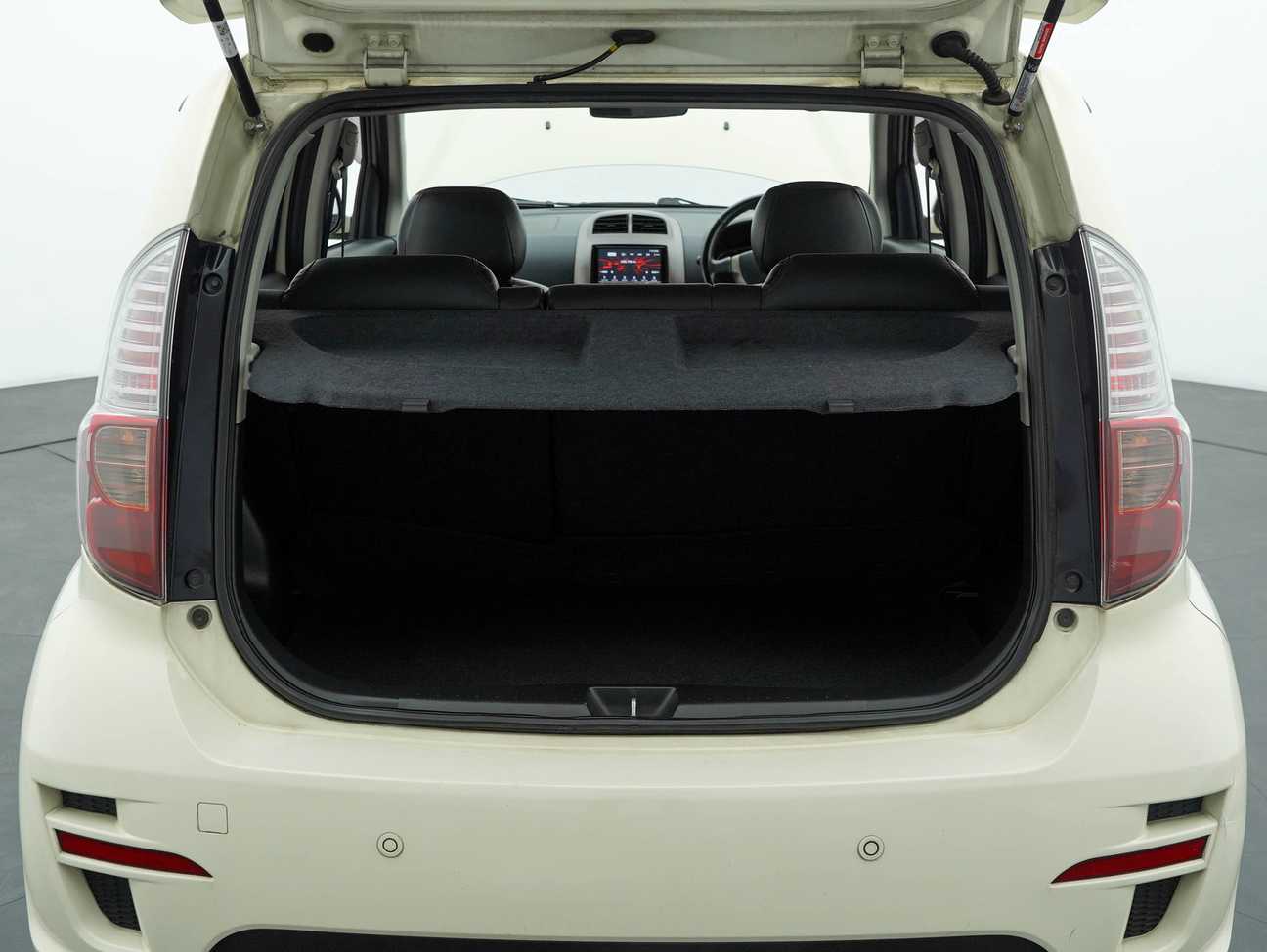 terpakai 2010 Perodua Myvi EZi 1.3