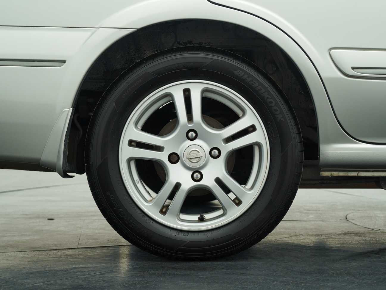 terpakai 2003 Nissan Sentra SG 1.6