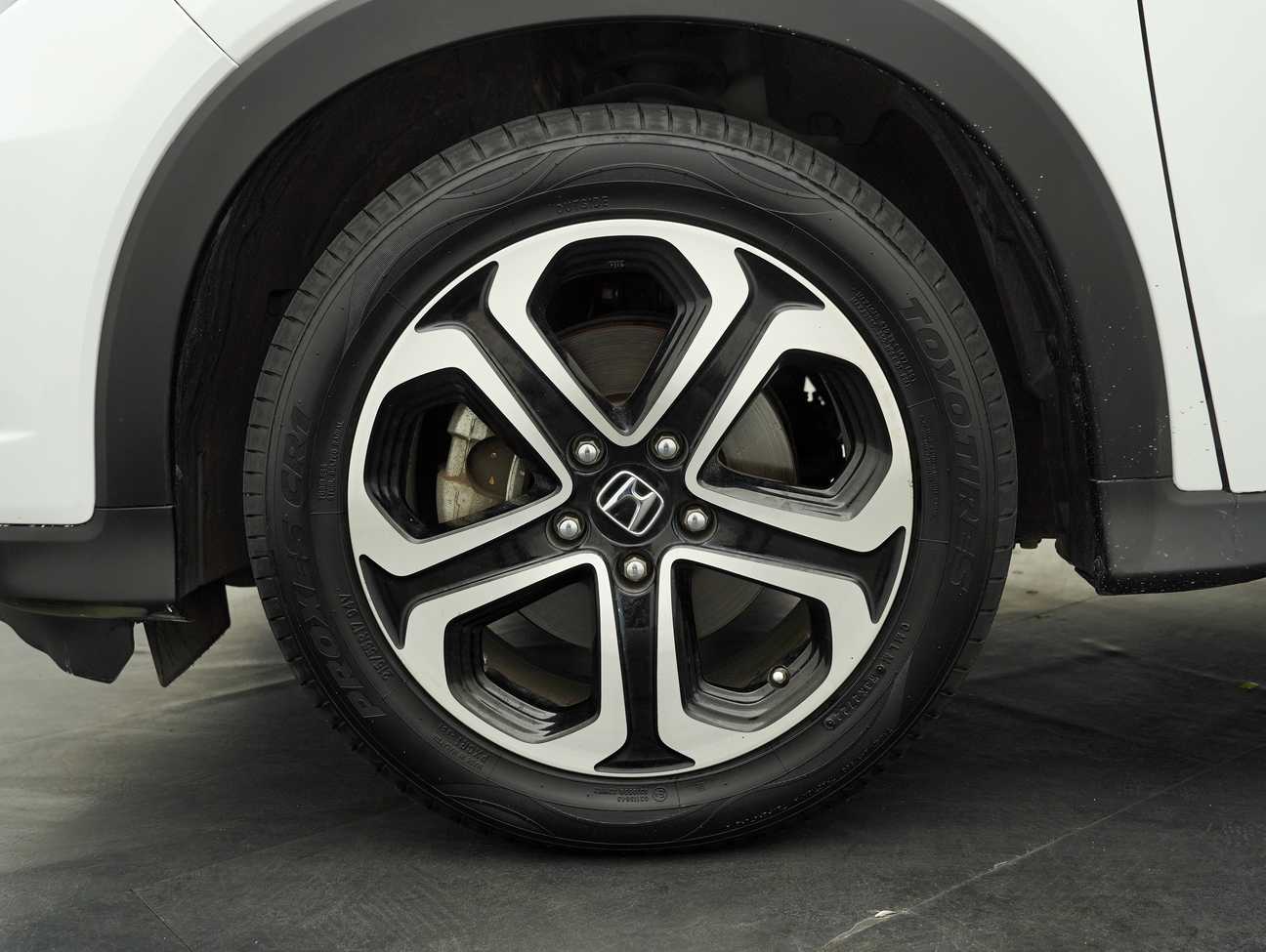 used 2016 Honda HR-V V 1.8