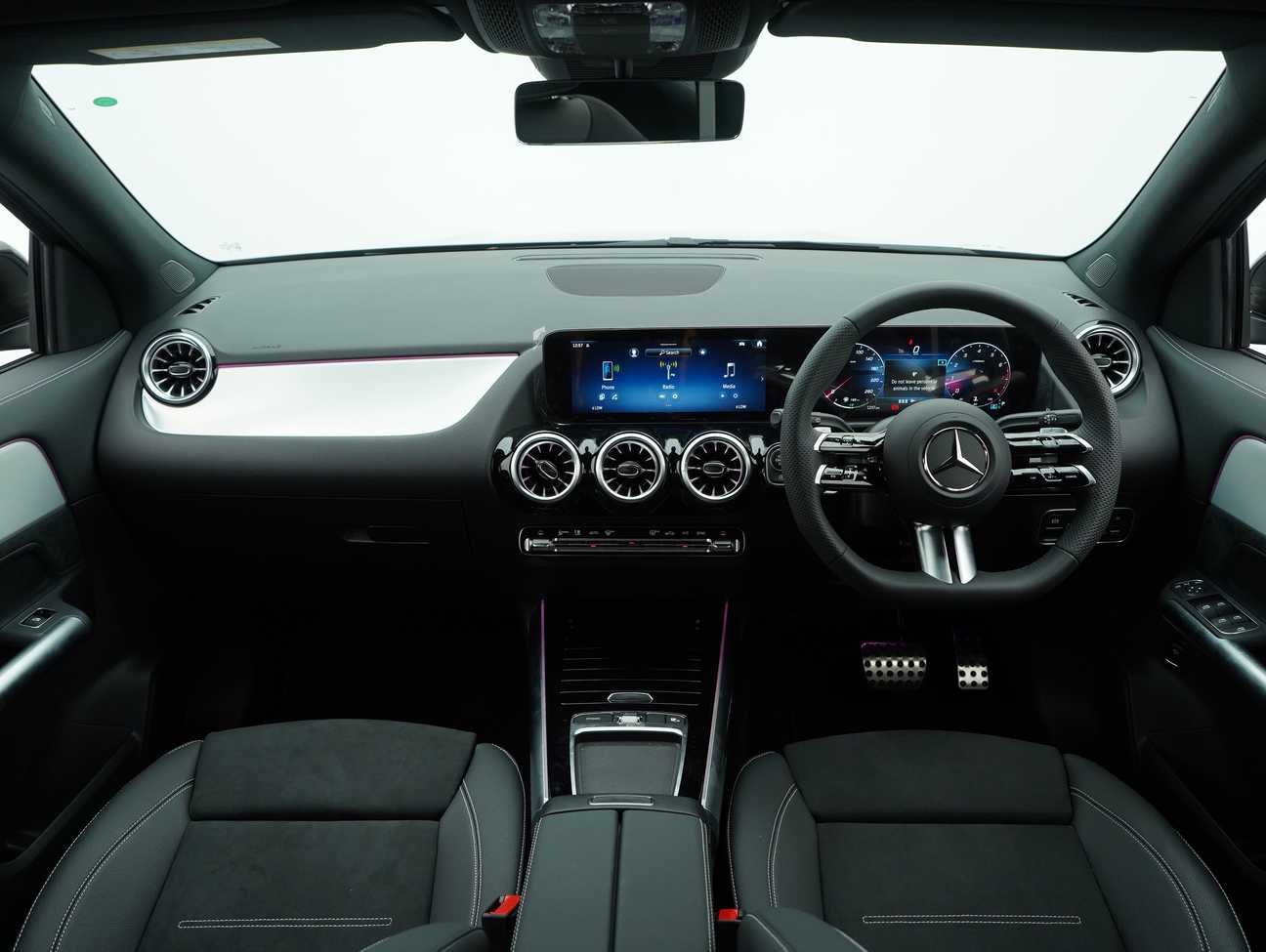 used 2026 Mercedes-Benz GLA200 AMG Line 1.3