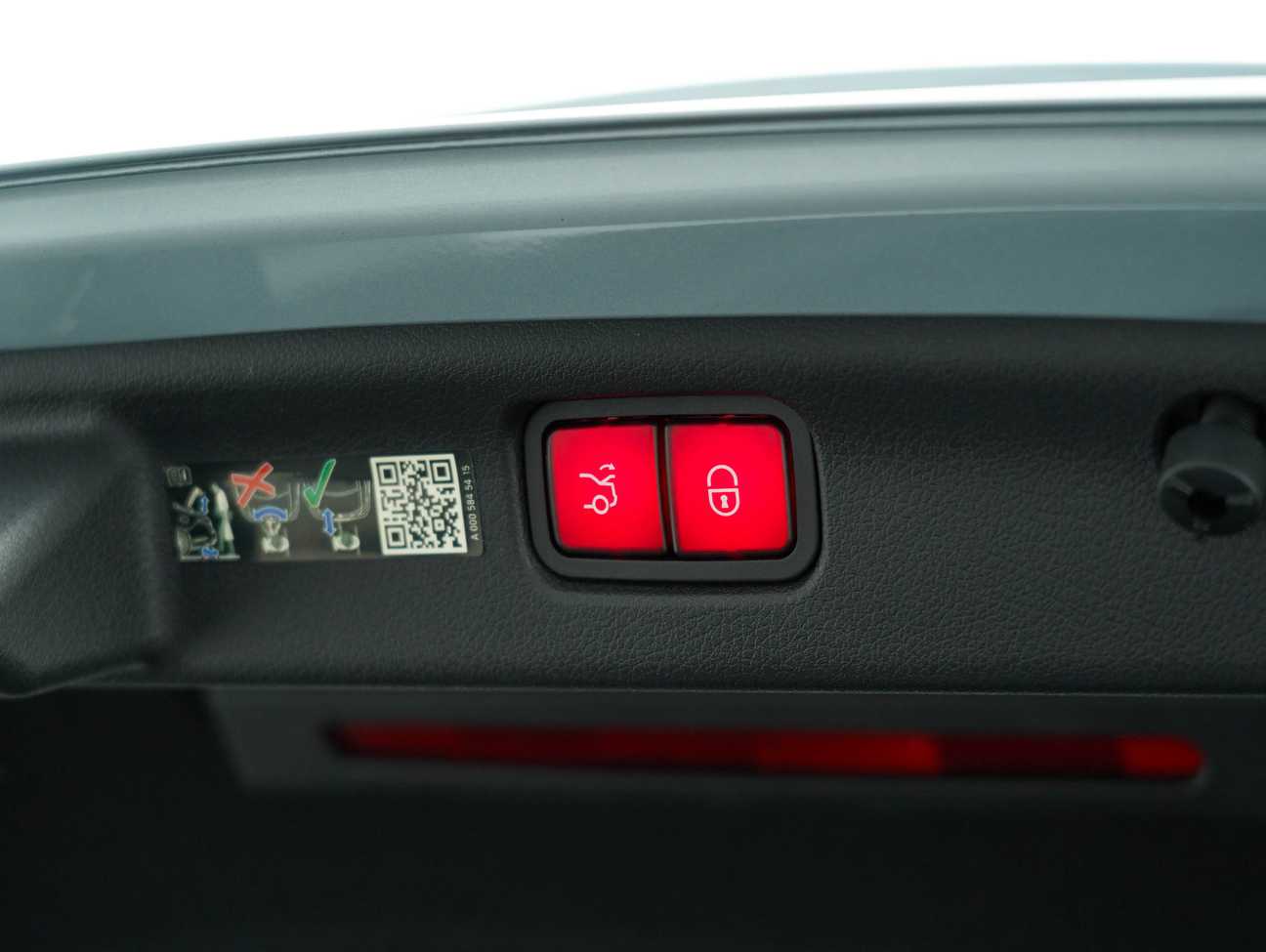 used 2022 Mercedes-Benz C200 Avantgarde 1.5