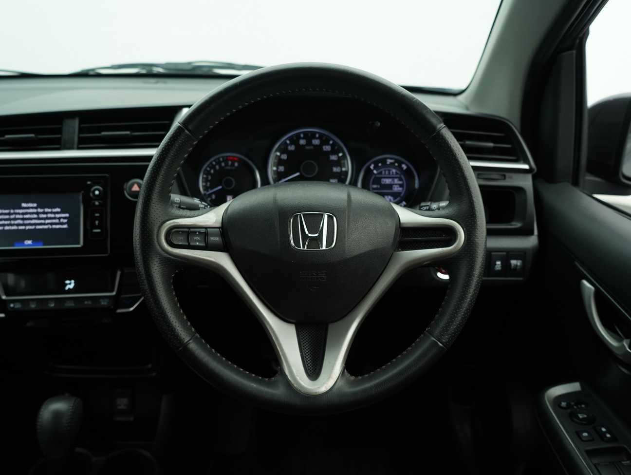 used 2017 Honda BR-V V 1.5