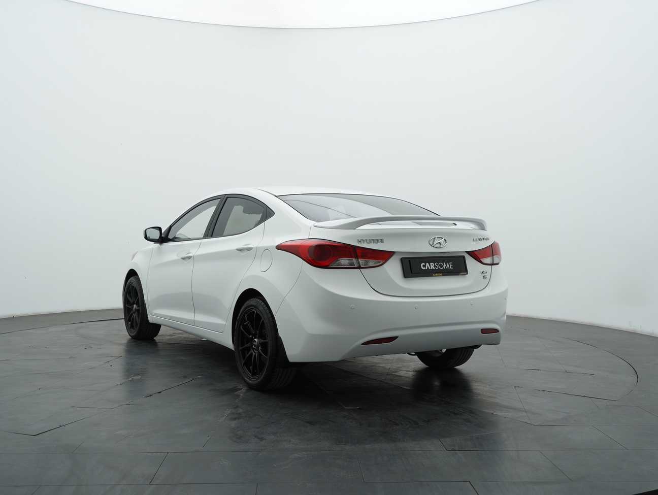 used 2014 Inokom Elantra  1.6