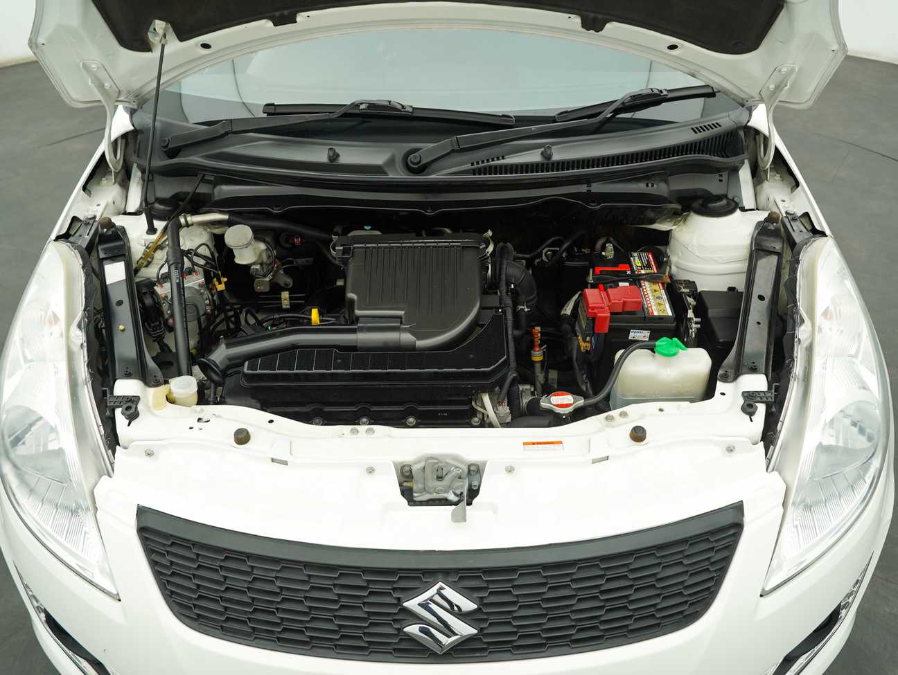 used 2015 Suzuki Swift GLX 1.4