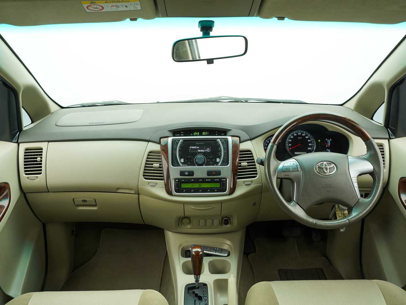 used 2014 Toyota Innova G 2.0