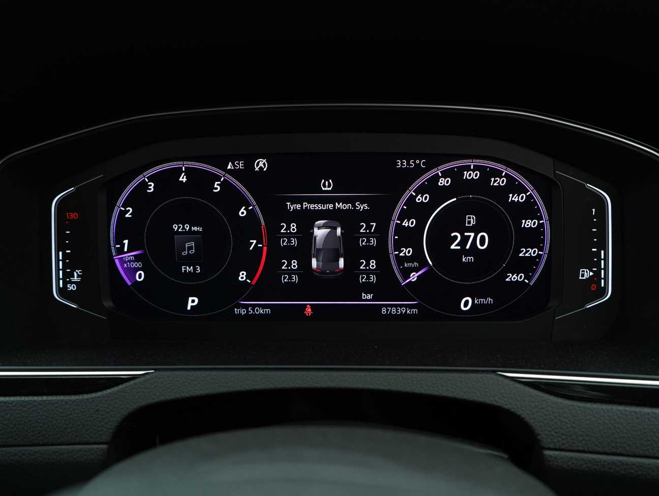 terpakai 2020 Volkswagen Passat Elegance 2.0