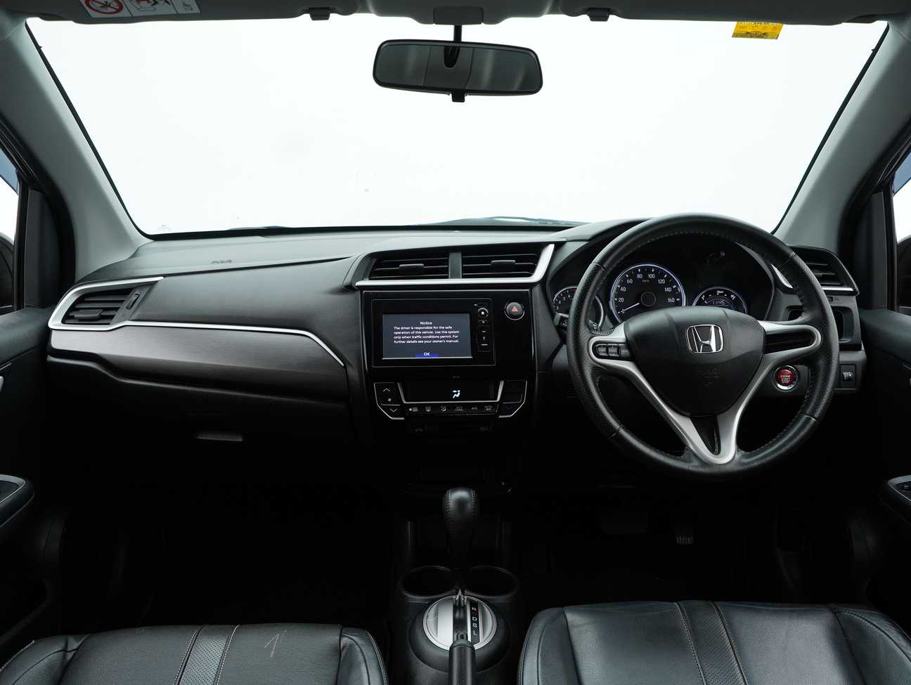 used 2018 Honda BR-V V 1.5