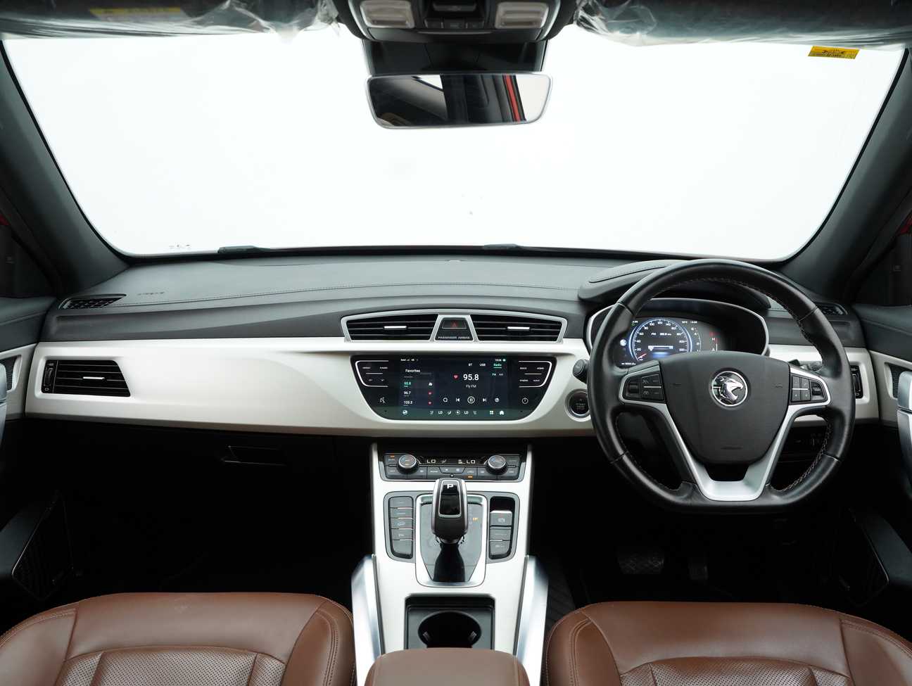 used 2022 Proton X70 Premium 1.8