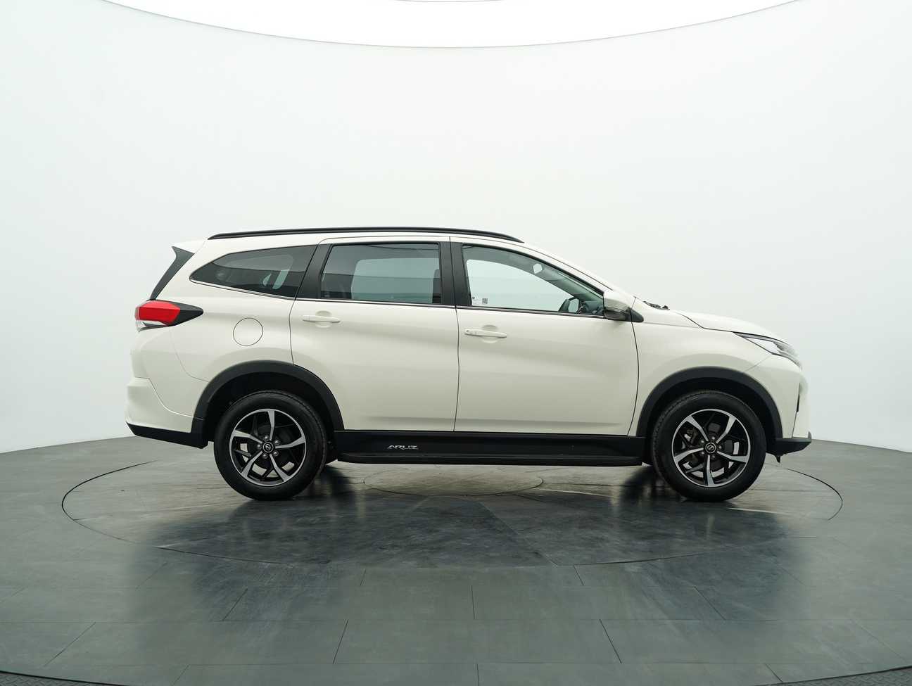 terpakai 2022 Perodua Aruz AV 1.5