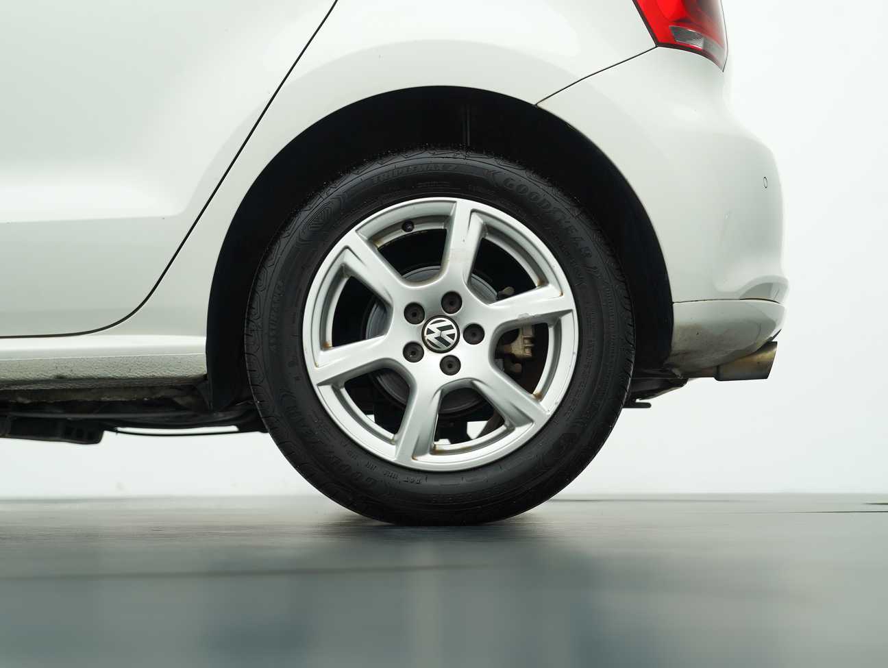 terpakai 2011 Volkswagen Polo TSI 1.2