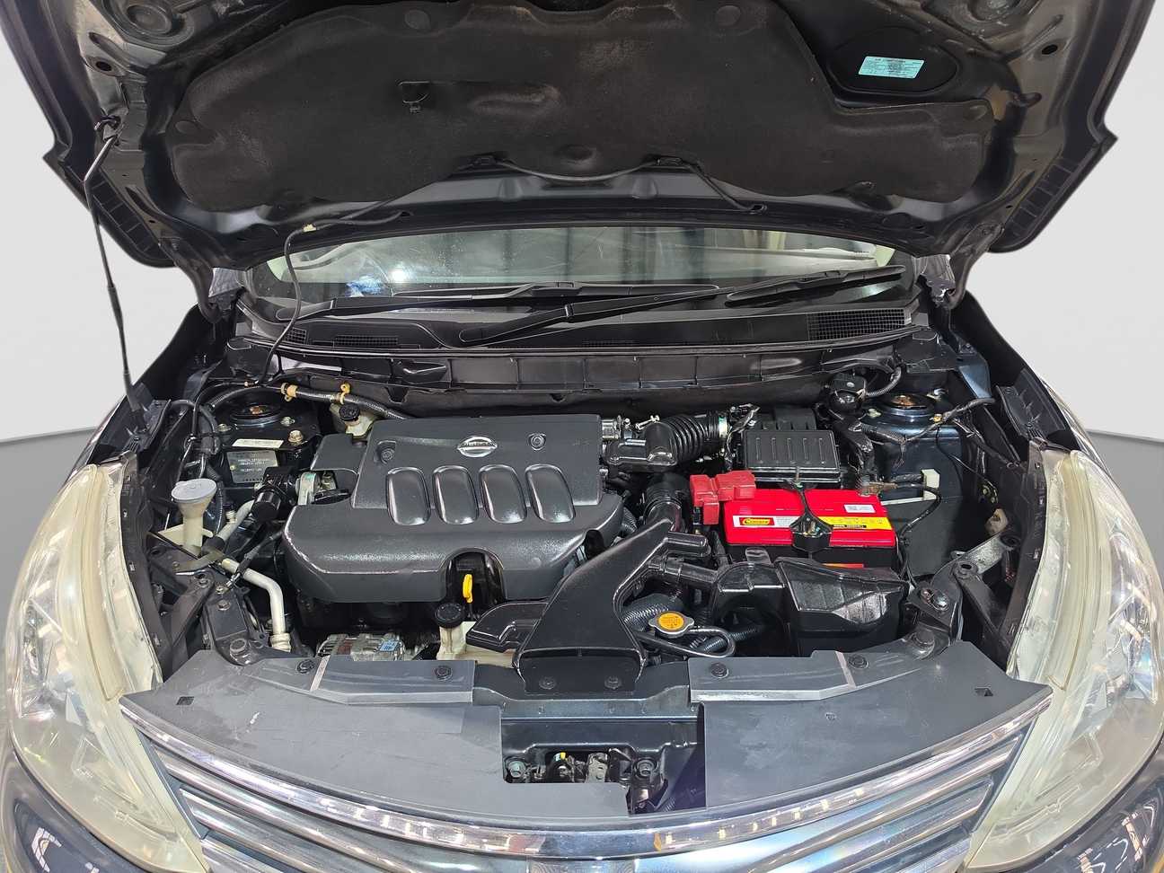 used 2013 Nissan Grand Livina Comfort 1.8