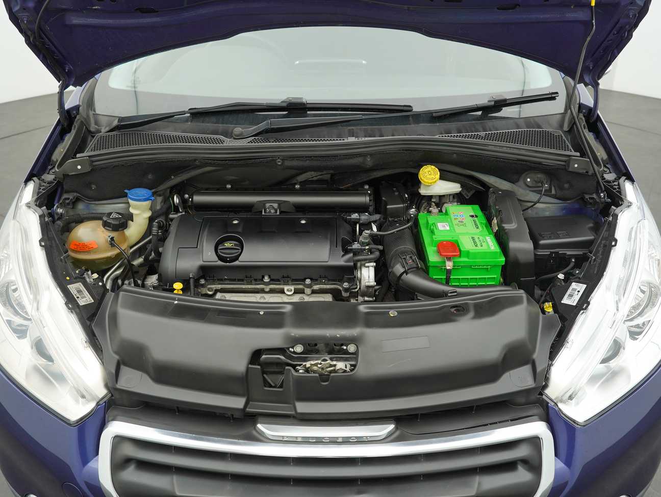 used 2014 Peugeot 208 5-DOOR 1.6