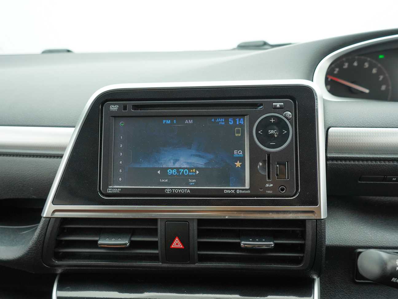 used 2017 Toyota Sienta V 1.5