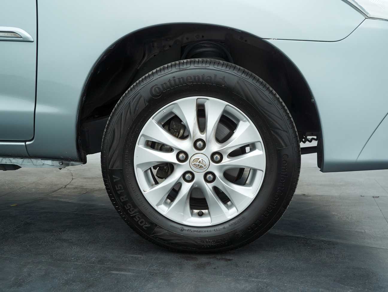 used 2016 Toyota Innova G 2.0