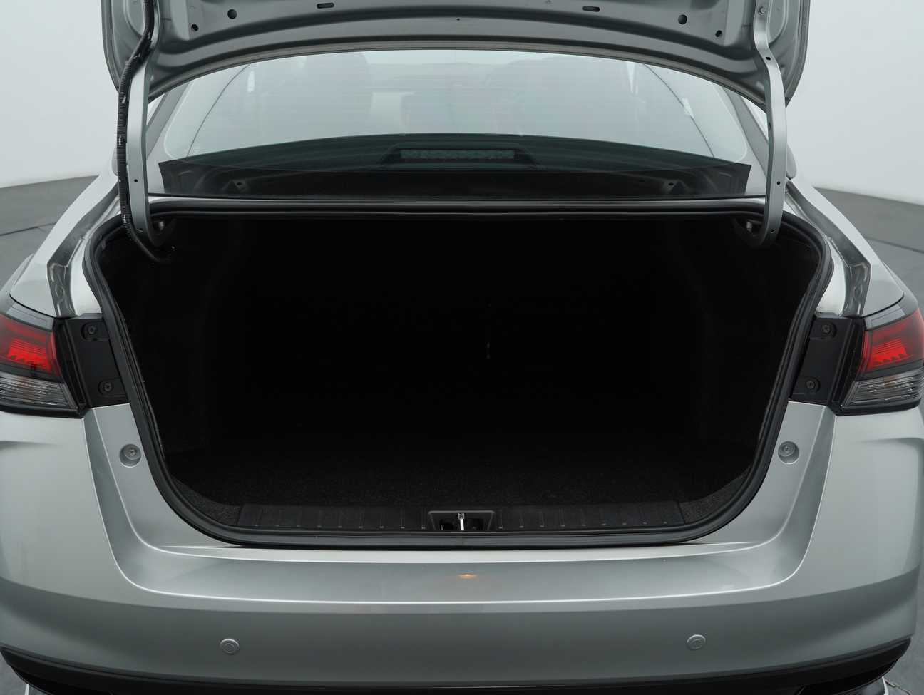 used 2023 Nissan Almera VLT 1.0