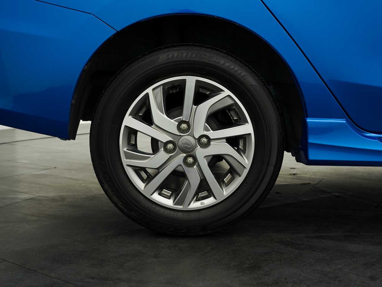 terpakai 2016 Perodua Bezza Advance 1.3