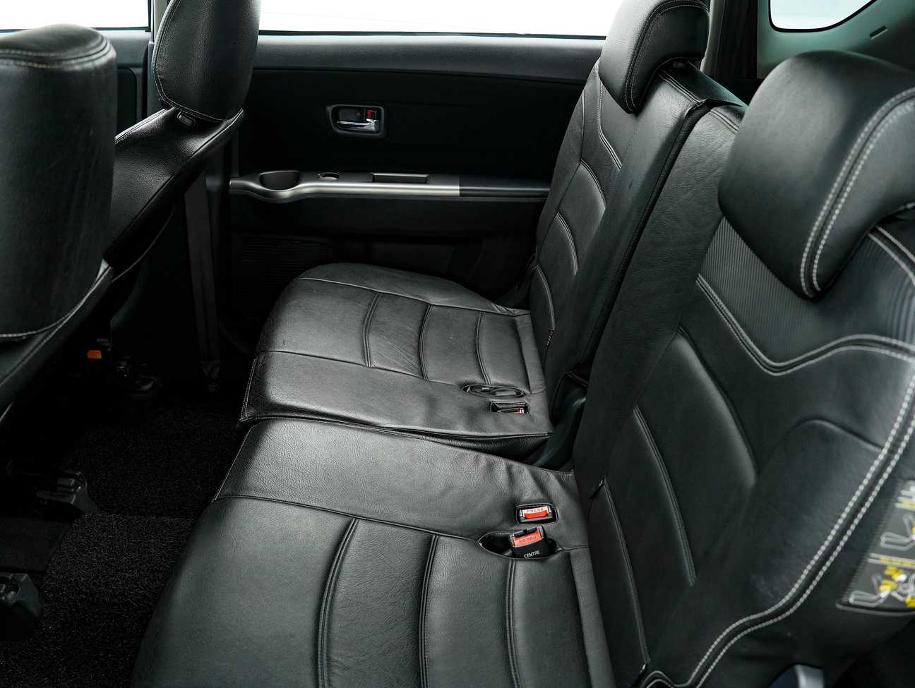 terpakai 2015 Perodua Alza Advance 1.5