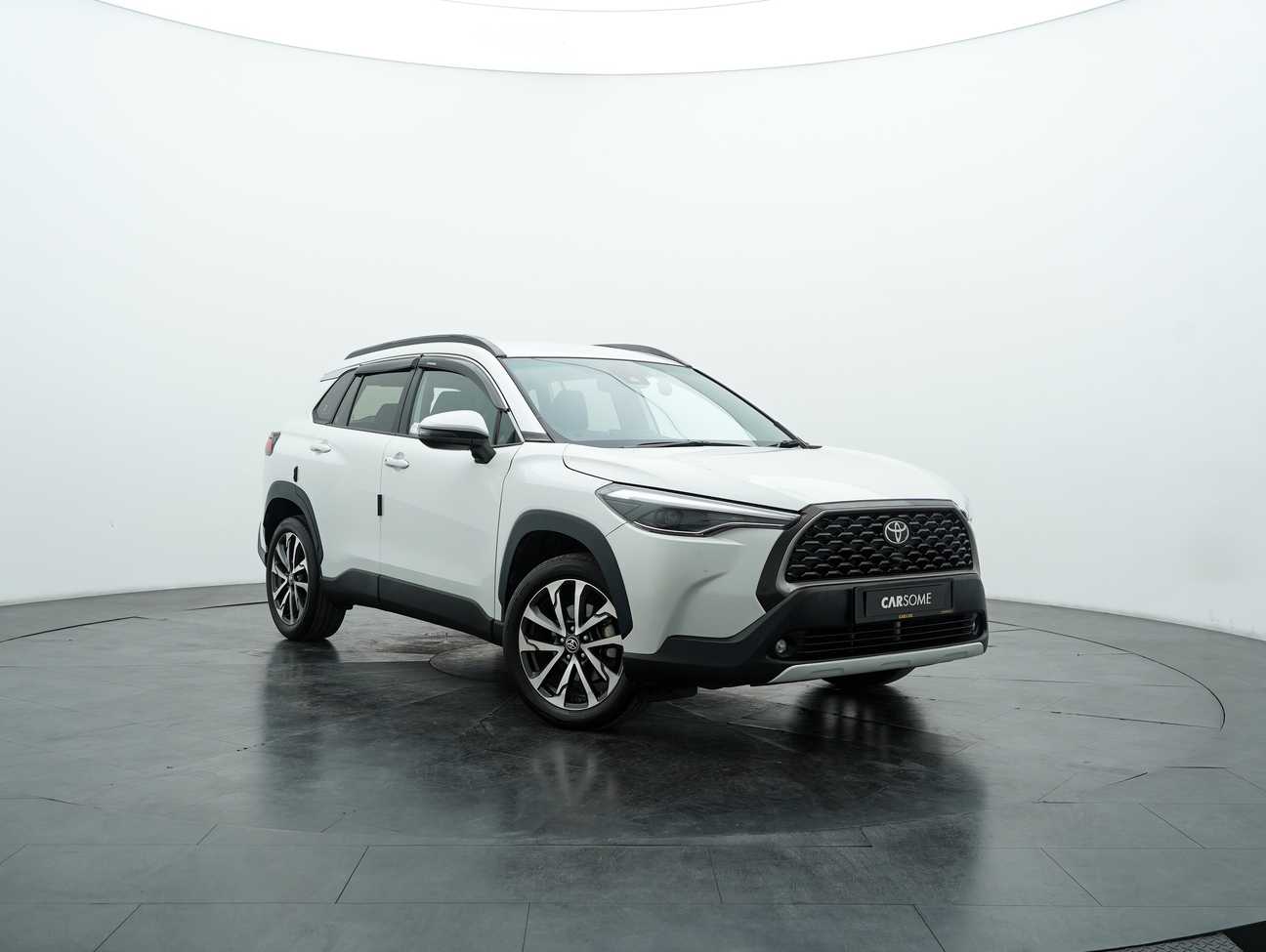 used 2022 Toyota Corolla Cross V 1.8