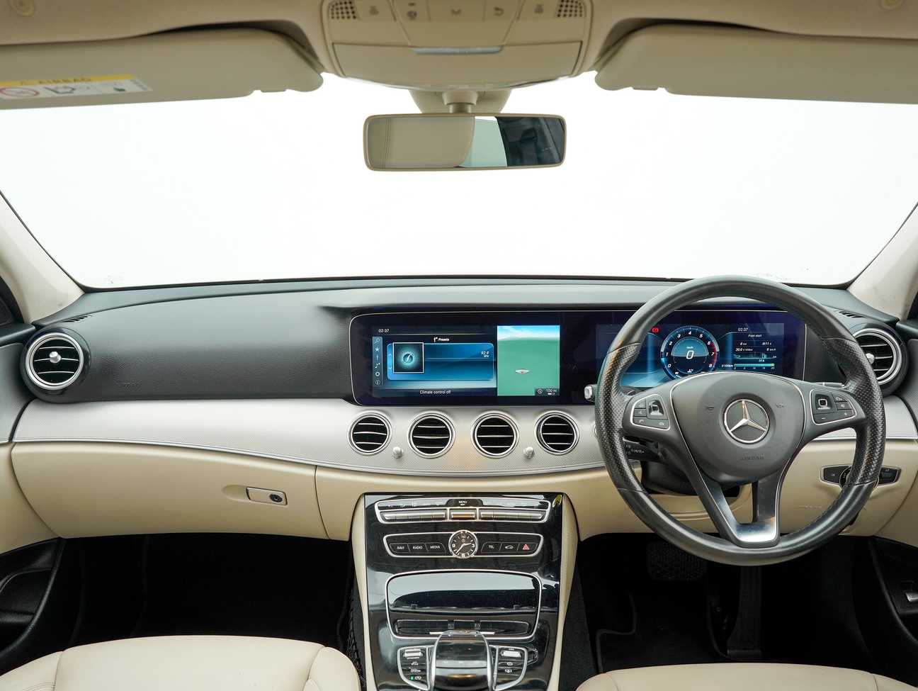 terpakai 2016 Mercedes-Benz E 200 2.0