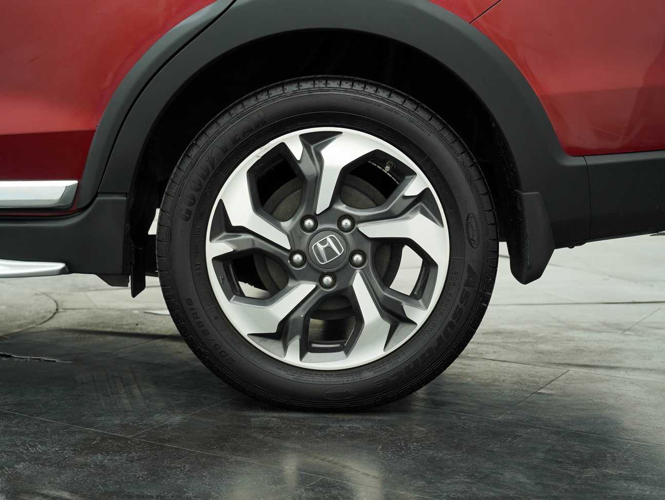 used 2017 Honda BR-V V 1.5