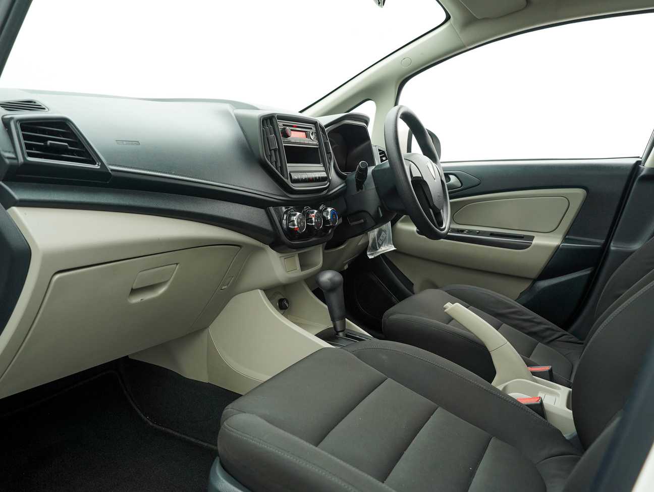 used 2017 Proton Persona Standard 1.6