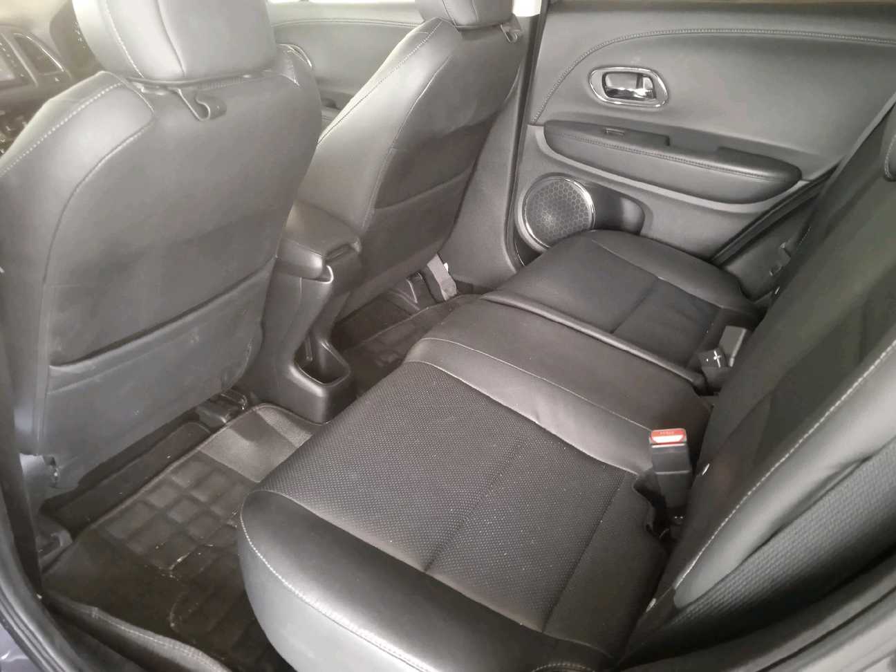 used 2021 Honda HR-V V 1.8