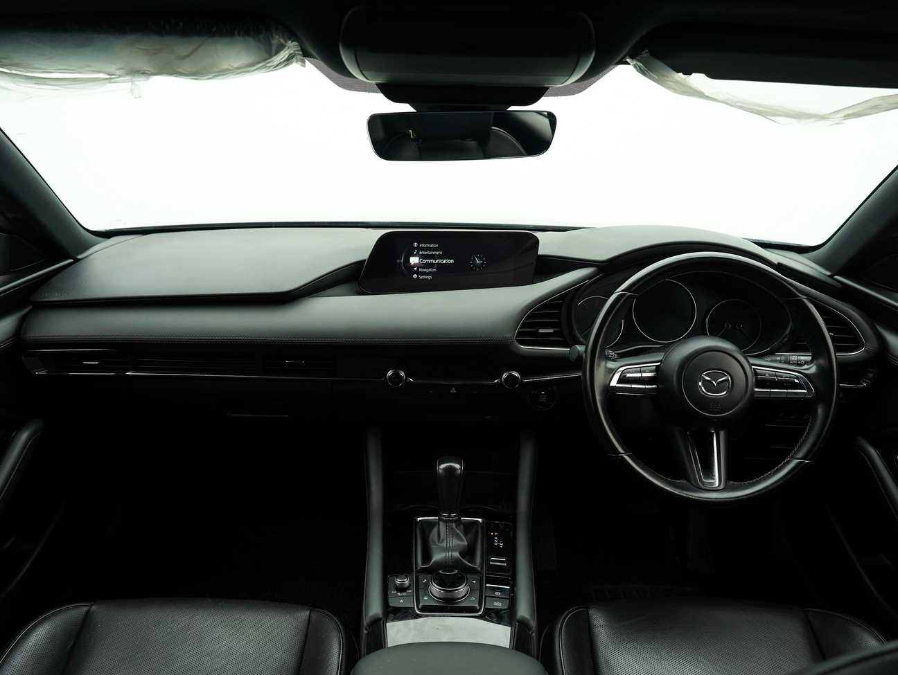 terpakai 2020 Mazda 3 SKYACTIV-G High Plus 2.0