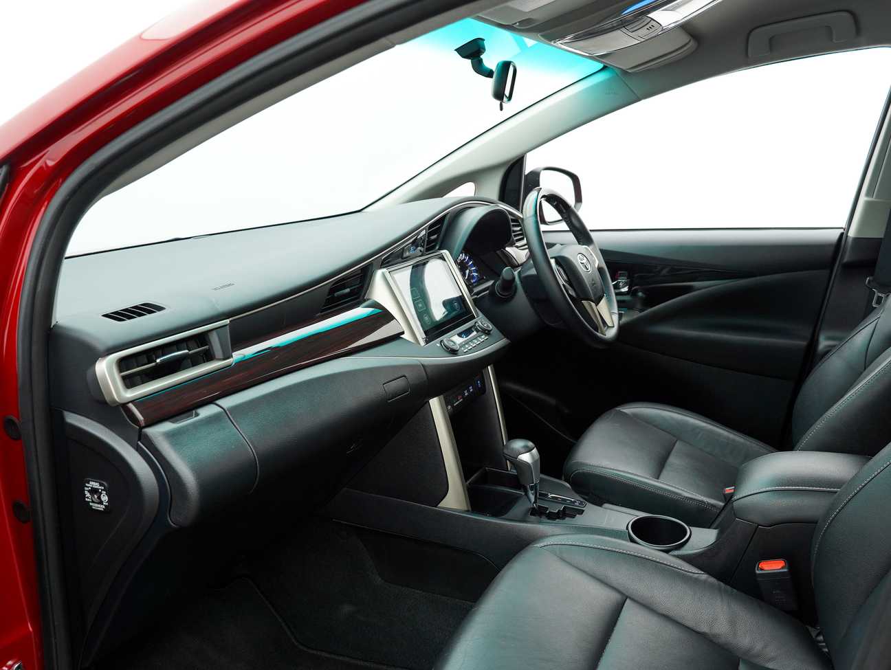 used 2021 Toyota Innova X 2.0