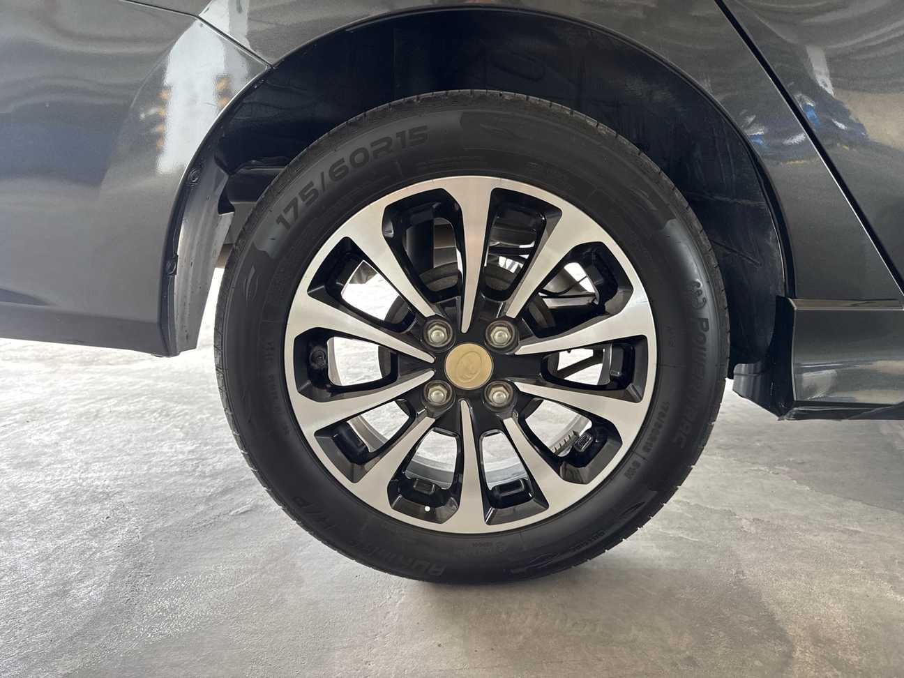 used 2020 Perodua Bezza Advance 1.3