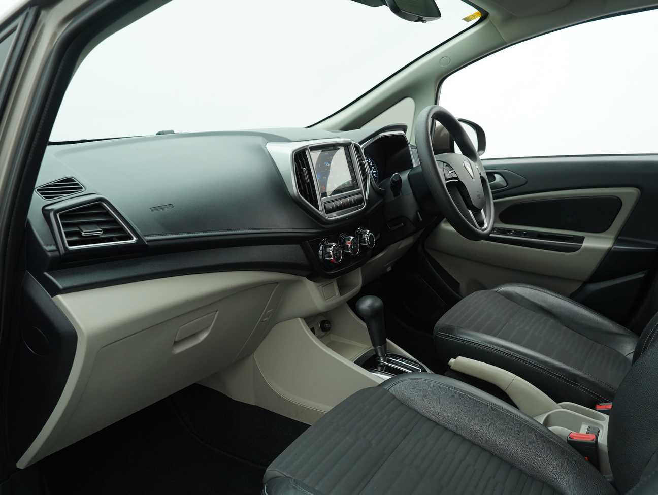 terpakai 2021 Proton Persona Executive 1.6