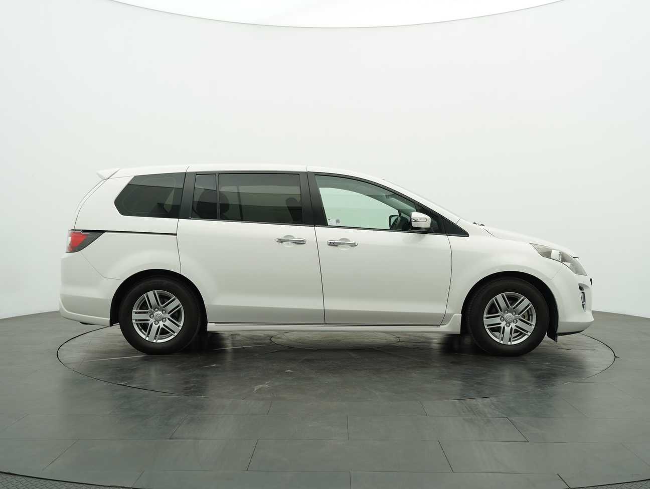 used 2011 Mazda 8  2.3