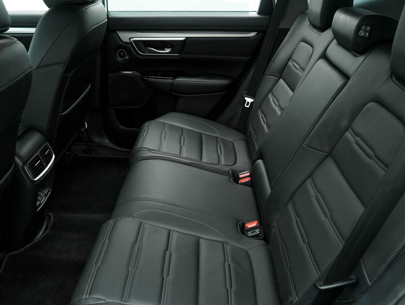 terpakai 2023 Honda CR-V i-VTEC 2.0