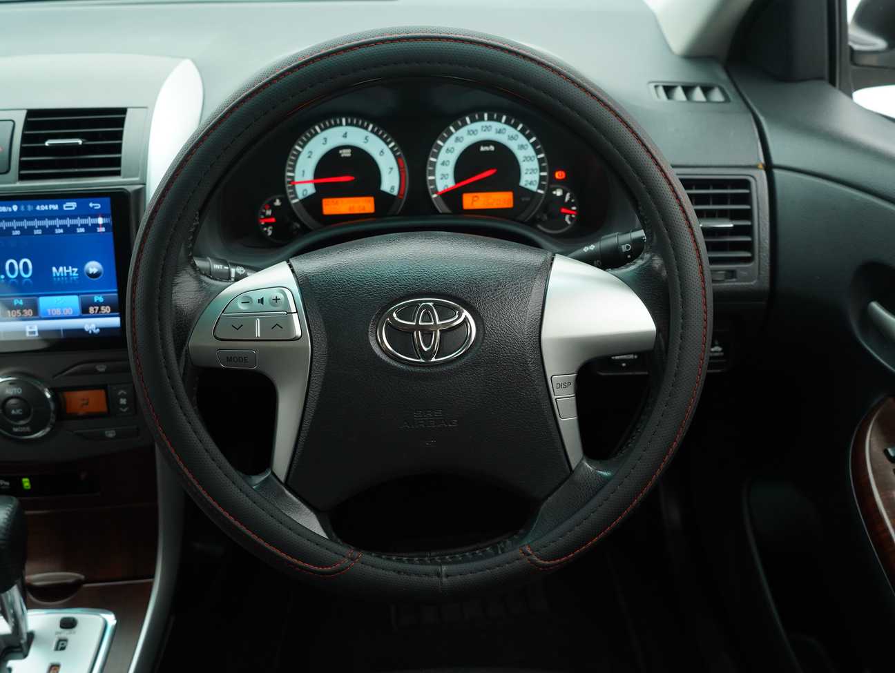 used 2013 Toyota Corolla Altis G 1.8