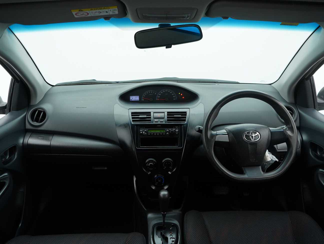 terpakai 2013 Toyota Vios J 1.5