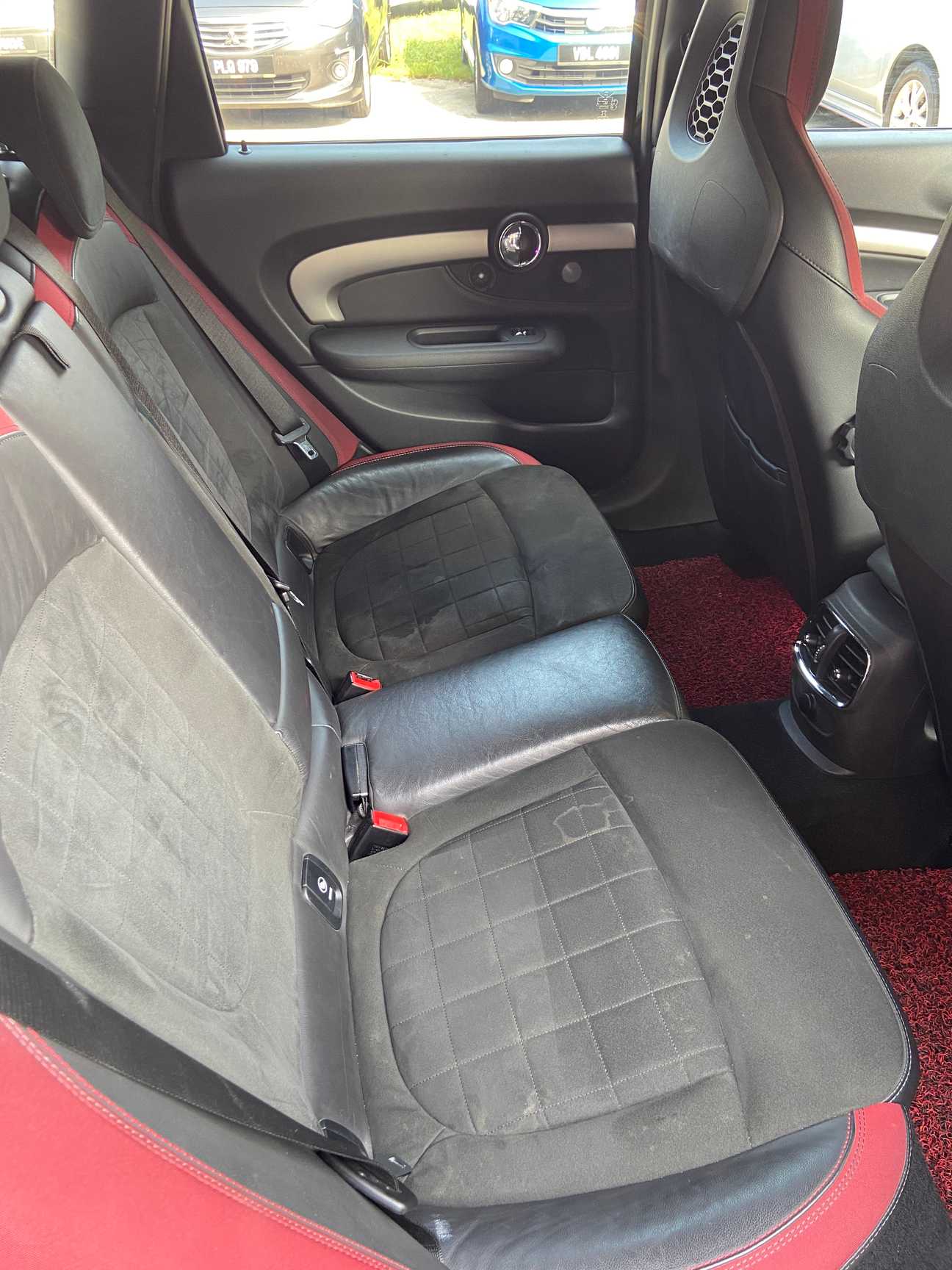 terpakai 2018 MINI Clubman John Cooper Works 2.0