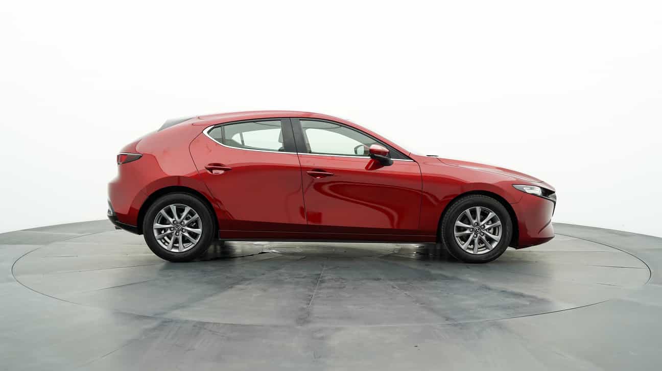 terpakai 2020 Mazda 3 LIFTBACK MID 1.5