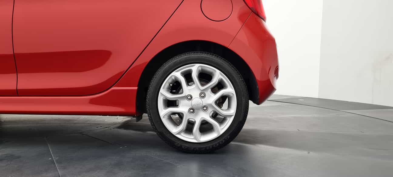 terpakai 2015 Kia PICANTO TA 1.2