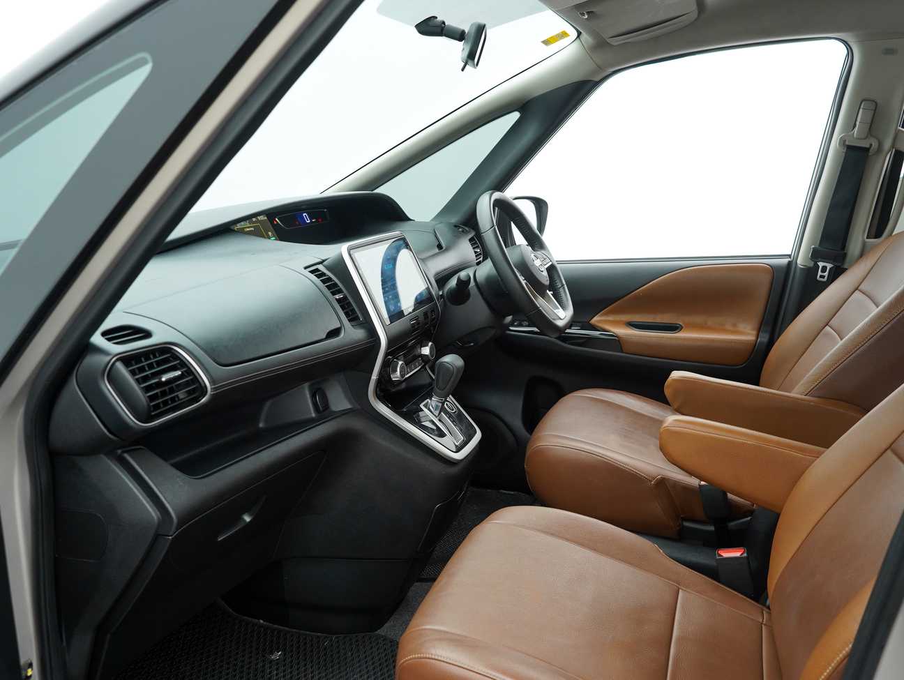 terpakai 2018 Nissan Serena S-Hybrid High-Way Star 2.0