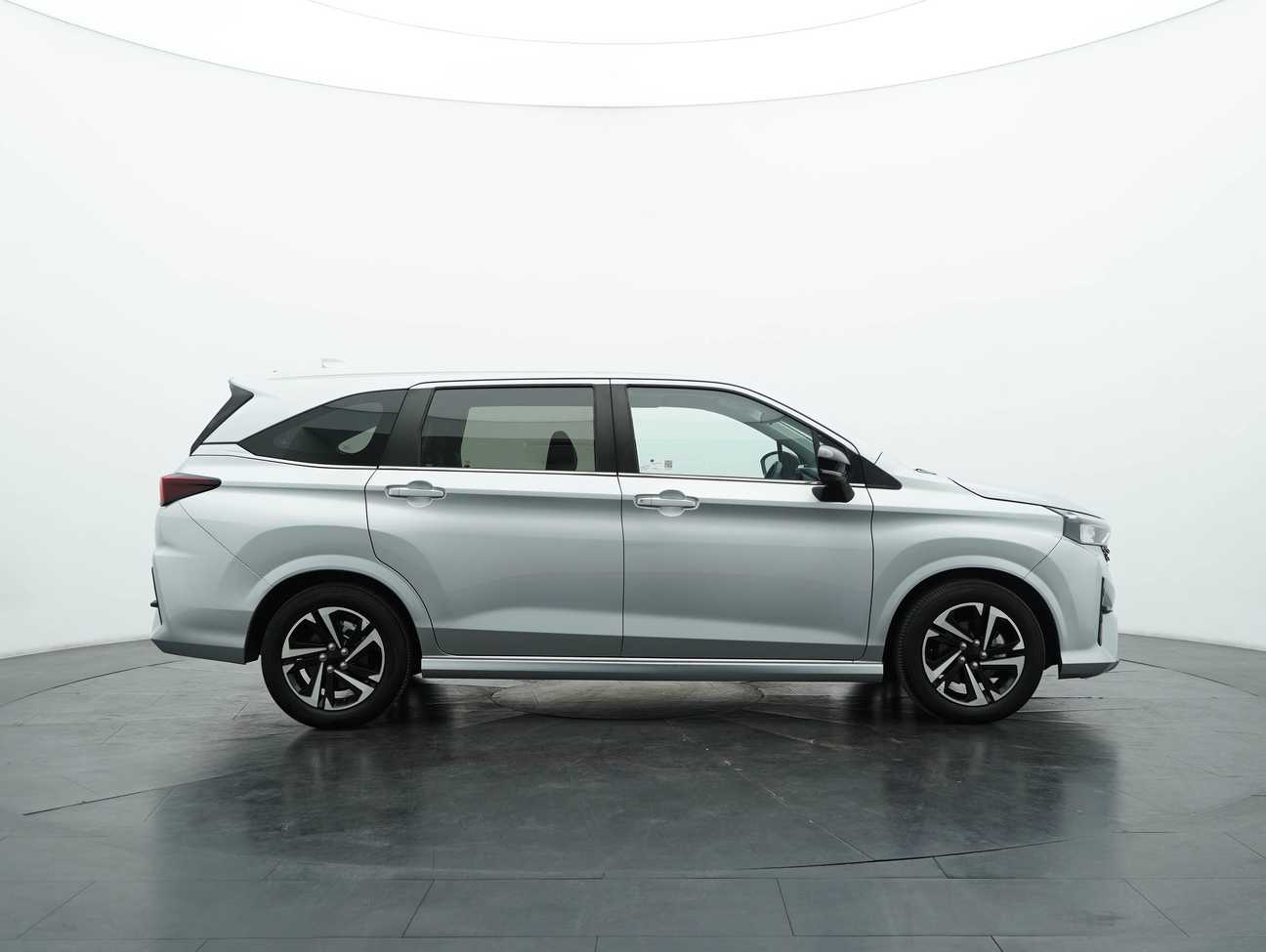 terpakai 2024 Perodua Alza AV 1.5