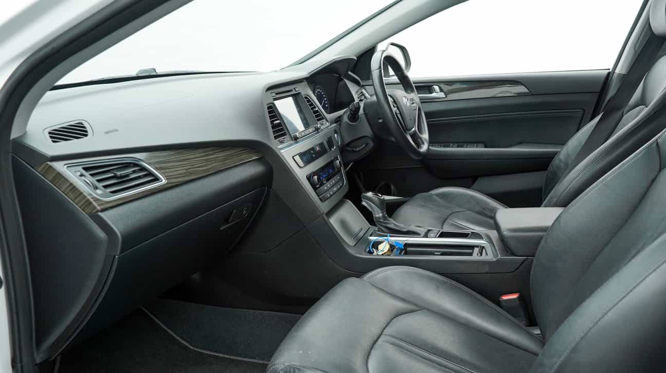 terpakai 2015 Hyundai SONATA GLS 2.0