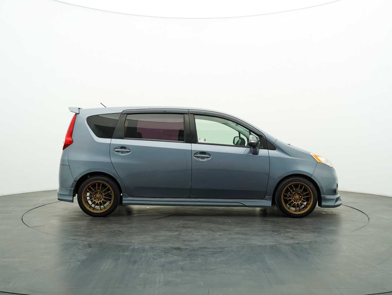 used 2012 Perodua Alza EZ 1.5