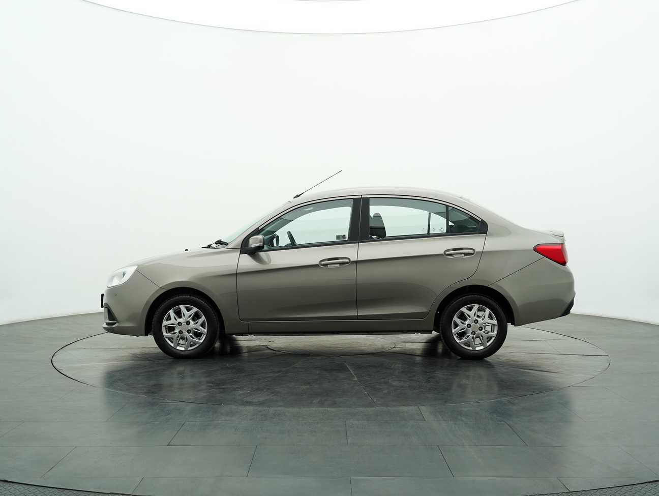 used 2018 Proton Saga Executive 1.3