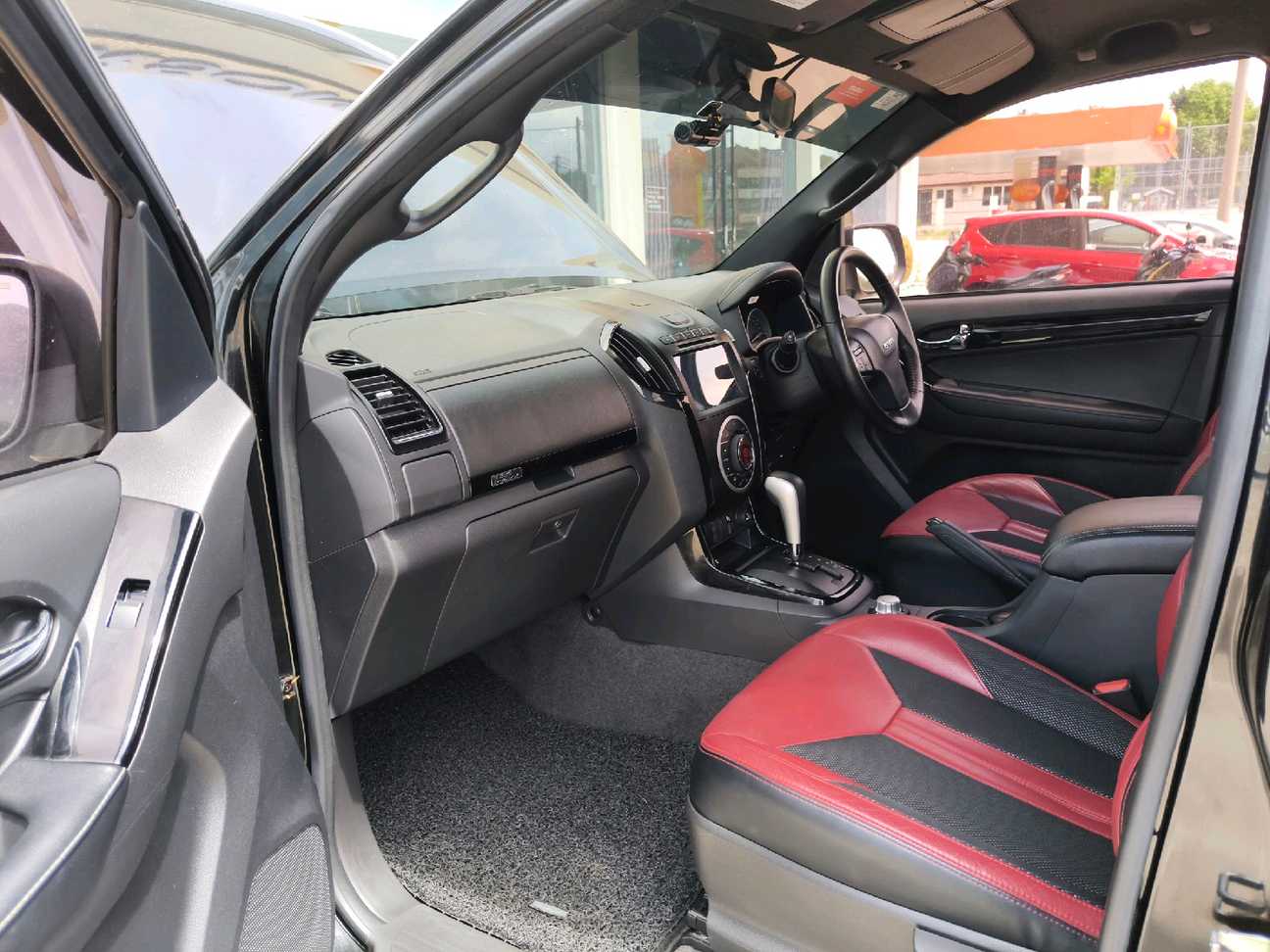 used 2020 Isuzu D-Max Stealth Dual Cab 1.9