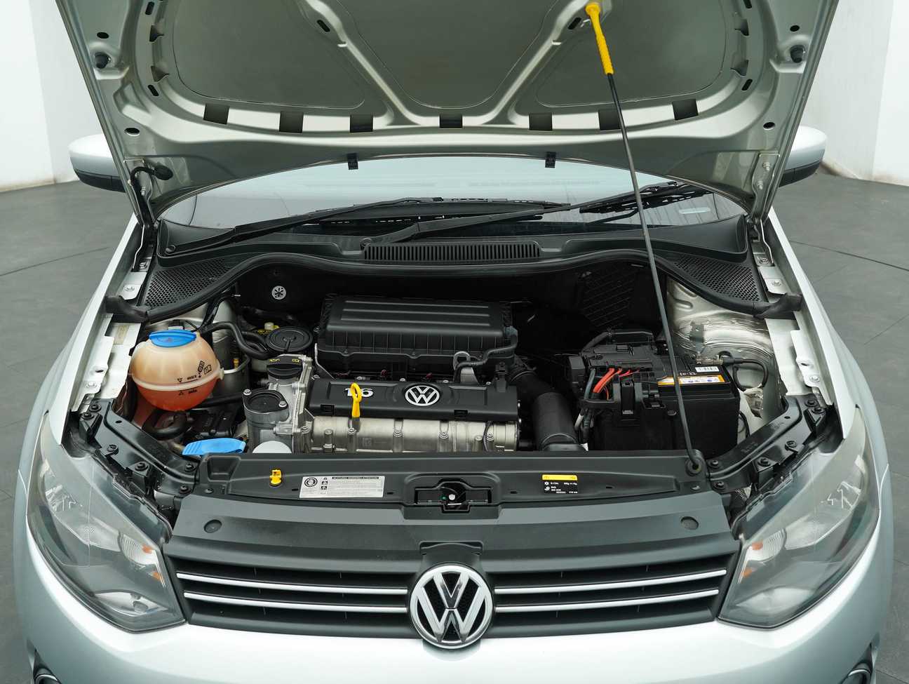 used 2016 Volkswagen Polo  1.6