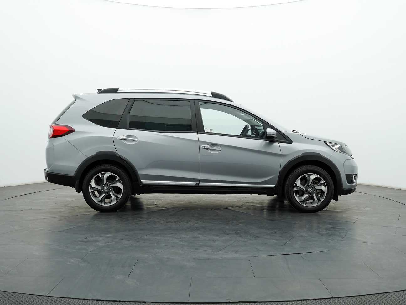 used 2019 Honda BR-V V 1.5