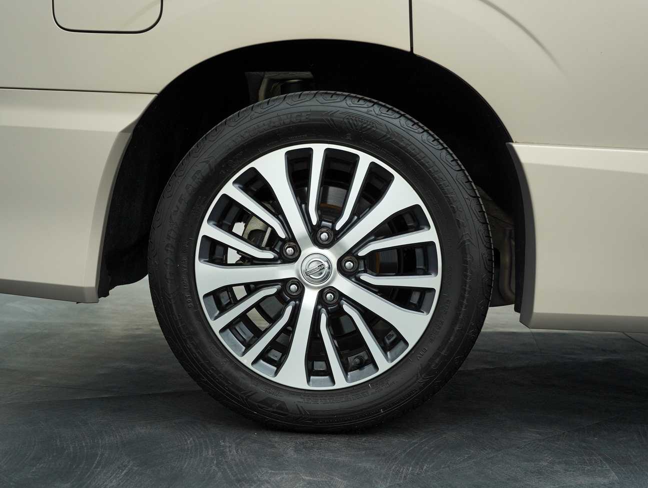 terpakai 2020 Nissan Serena S-Hybrid High-Way Star 2.0