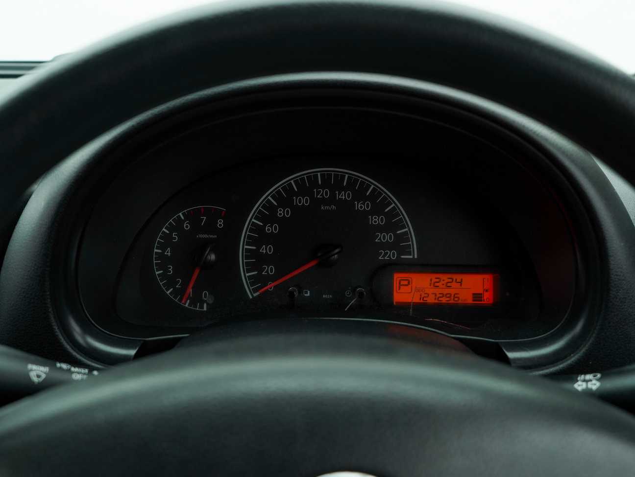 terpakai 2016 Nissan Almera E 1.5