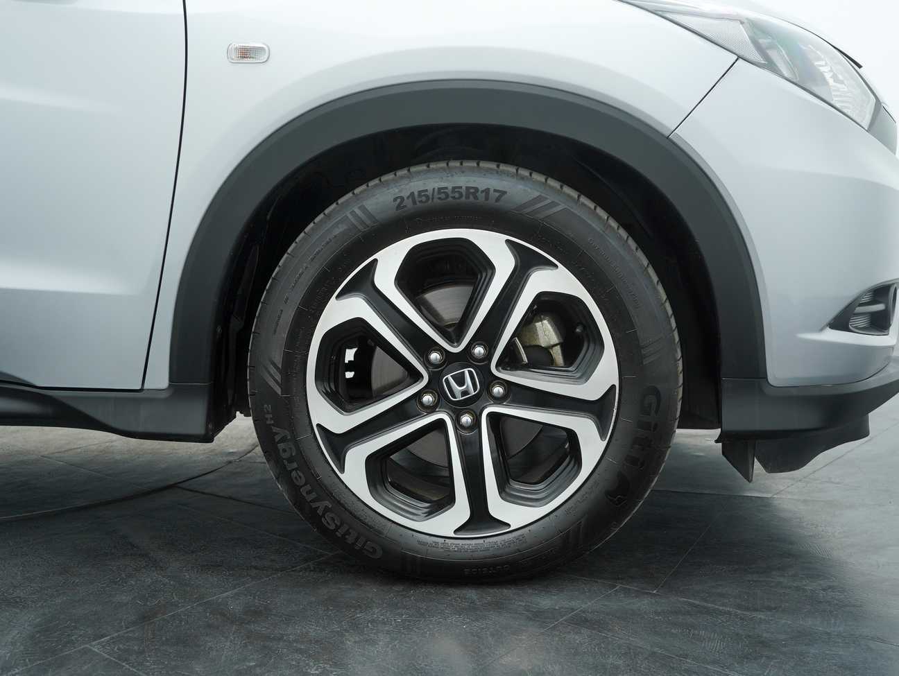 terpakai 2016 Honda HR-V S 1.8