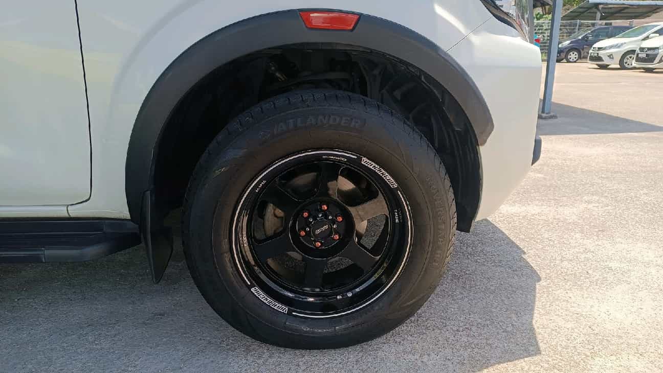 terpakai 2021 Nissan Navara PRO-4X Dual Cab 2.5
